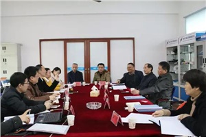 熱烈慶祝我司PVDF大規(guī)格板材專利轉(zhuǎn)化推進項目驗收圓滿成功！